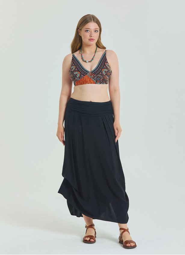 Black Plus Size Skirt with Elastic Waist and Drape Detail 4600